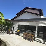 Luxury 160 M2 Penthouse With Green Terrace